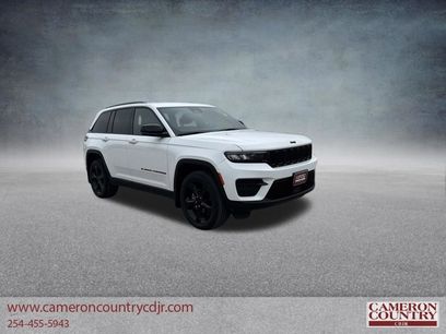 Used 2024 Jeep Grand Cherokee Altitude