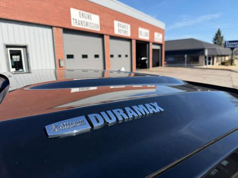 Used 2018 Chevrolet Silverado 2500 LTZ w/ Duramax Plus Package image 15