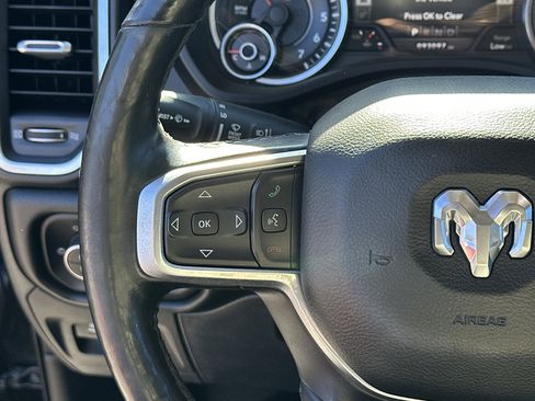 Used 2019 RAM 1500 Laramie image 27