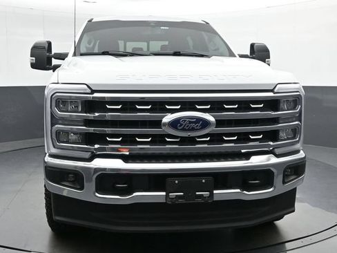 Used 2024 Ford F250 Lariat w/ FX4 Off-Road Package AWD/4WD image 7