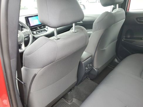 Certified 2023 Toyota Corolla Cross LE w/ Moonroof Package AWD/4WD image 14