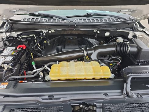 Used 2019 Ford Expedition Max Platinum image 33