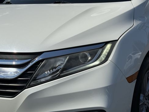 Used 2019 Honda Odyssey EX-L image 6