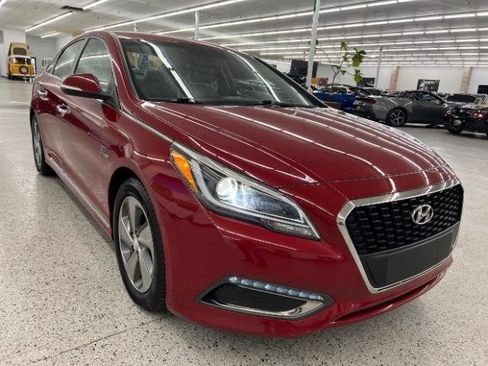 Used 2016 Hyundai Sonata Limited FWD image 3