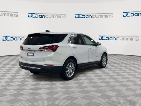 Used 2022 Chevrolet Equinox LT FWD image 8