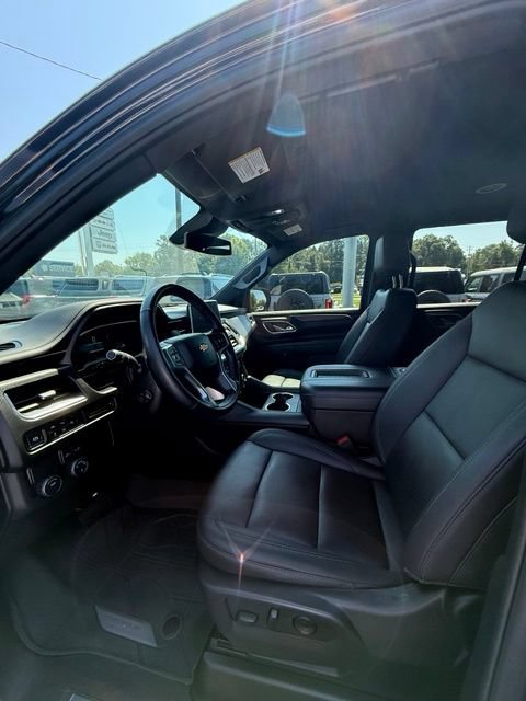 Used 2024 Chevrolet Tahoe LT w/ Luxury Package RWD image 8