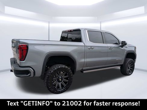 Used 2024 GMC Sierra 1500 Denali w/ Denali Reserve Package AWD/4WD image 3