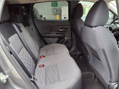 Used 2025 Nissan Kicks SV FWD image 23