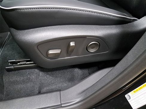 New 2026 Buick Enclave Preferred image 35