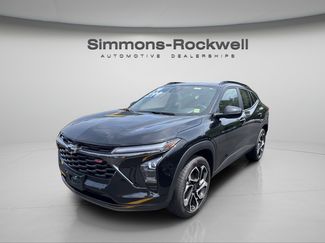 Used 2024 Chevrolet Trax RS w/ Driver Confidence Package FWD video 1