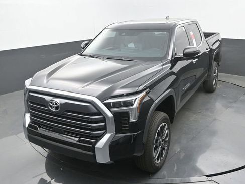 New 2026 Toyota Tundra Limited AWD/4WD image 31