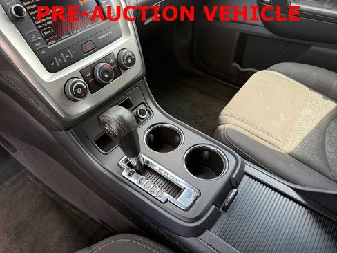 Used 2016 GMC Acadia SLE FWD image 21