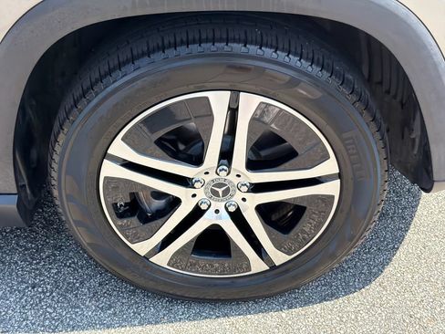 Used 2020 Mercedes-Benz GLS 450 4MATIC image 12
