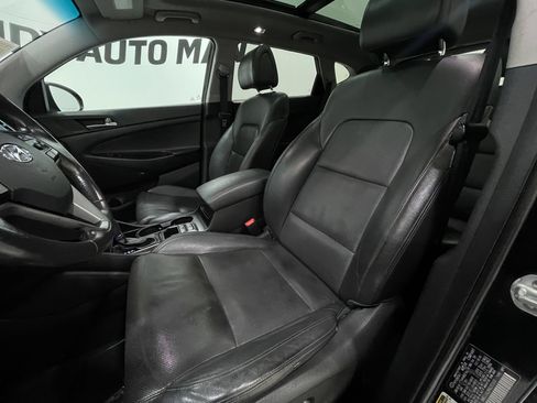 Used 2017 Hyundai Tucson Limited w/ Limited Ultimate Package 03 FWD image 12