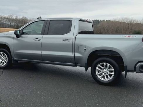 Used 2026 Chevrolet Silverado 1500 RST AWD/4WD image 5