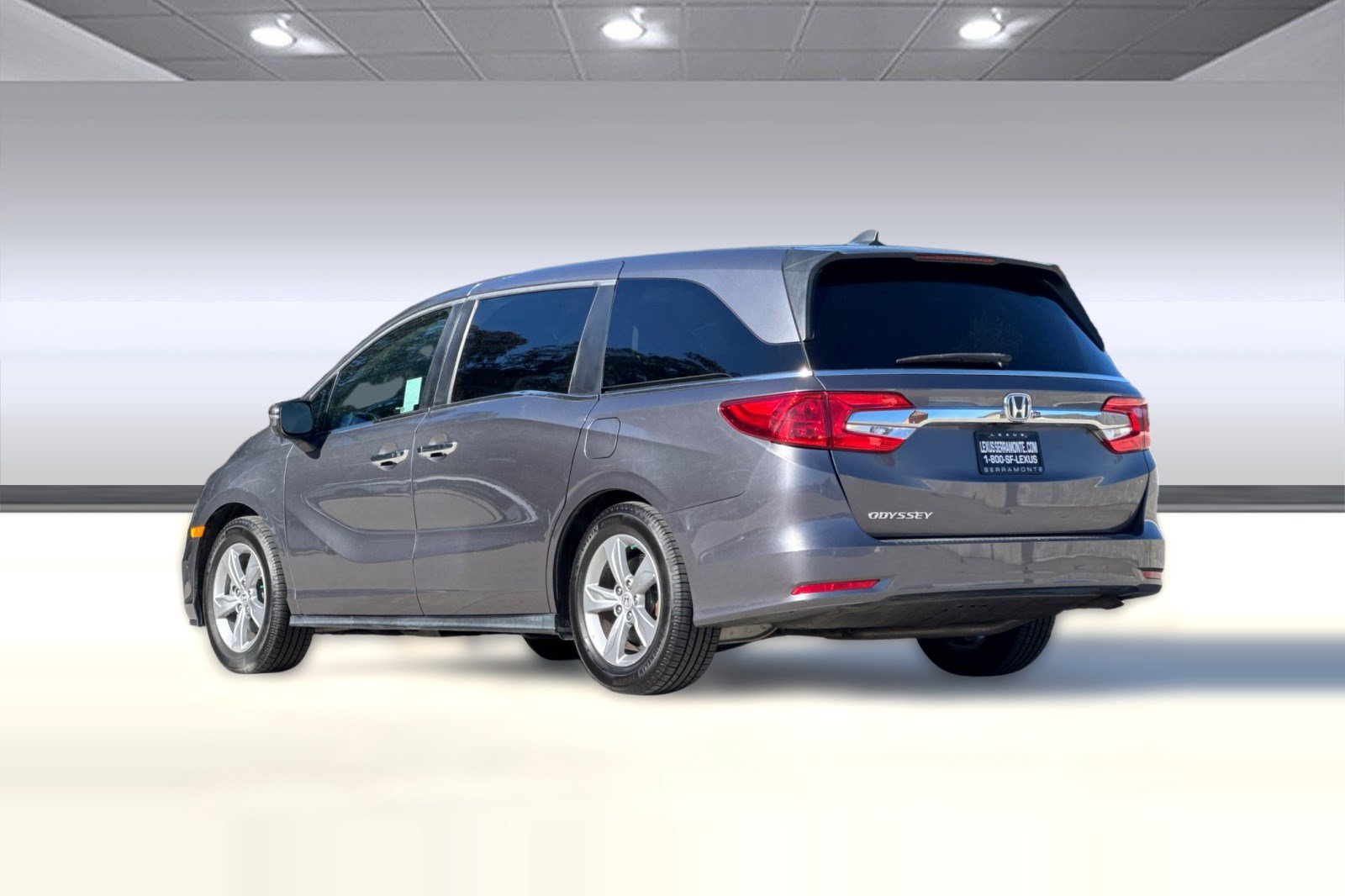 Used 2018 Honda Odyssey EX-L image 3