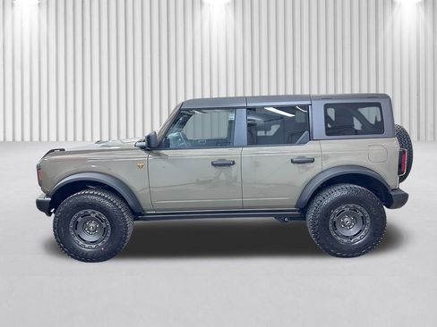 New 2025 Ford Bronco Badlands w/ Sasquatch Package image 8