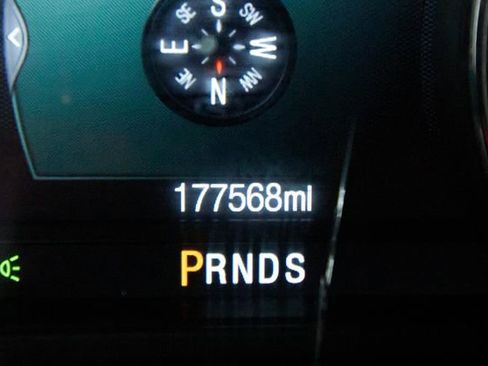 Used 2015 Lincoln MKC FWD image 6