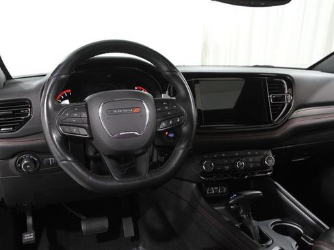 Used 2023 Dodge Durango GT image 6