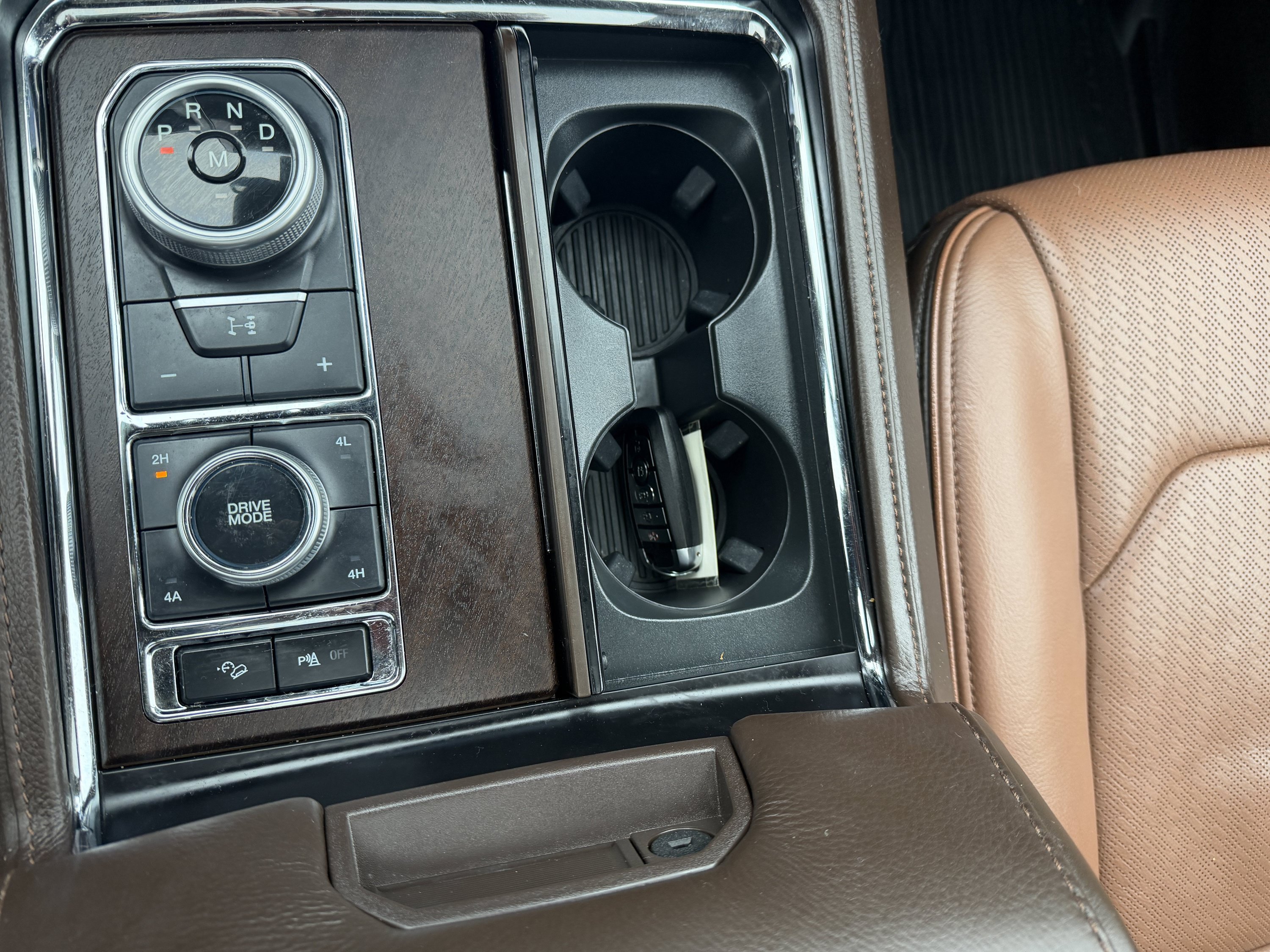 Used 2024 Ford Expedition Max King Ranch AWD/4WD image 38