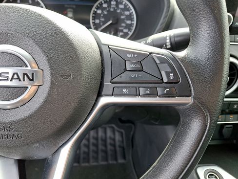 Used 2023 Nissan Sentra SV image 10