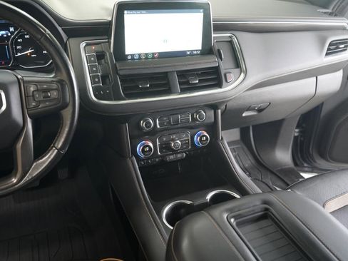 Used 2021 GMC Yukon AT4 w/ AT4 Premium Plus Package AWD/4WD image 17