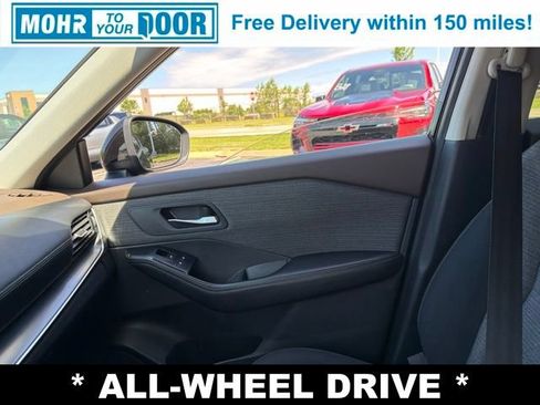 Used 2021 Nissan Rogue SV AWD/4WD image 26