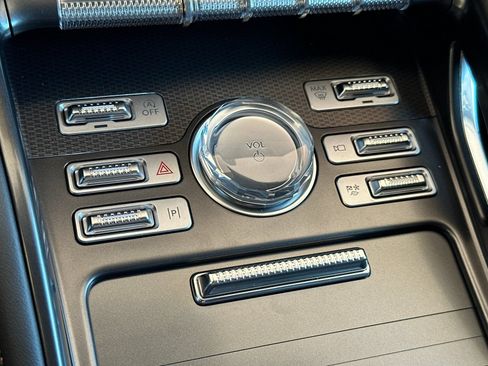 New 2026 Lincoln Nautilus Premier AWD/4WD image 20