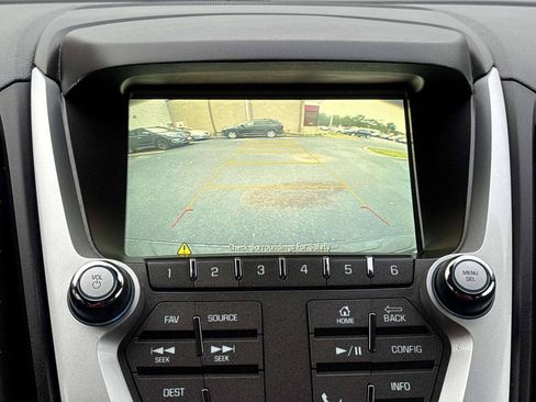 Used 2017 Chevrolet Equinox LT w/ Convenience Package FWD image 25