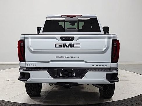 New 2026 GMC Sierra 2500 Denali Ultimate AWD/4WD image 6