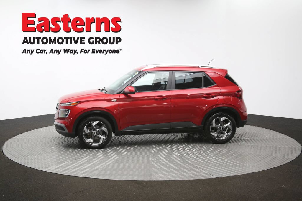 Used 2023 Hyundai Venue Limited FWD image 60