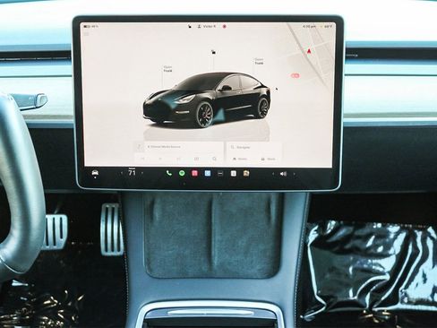 Used 2023 Tesla Model 3 Performance image 17