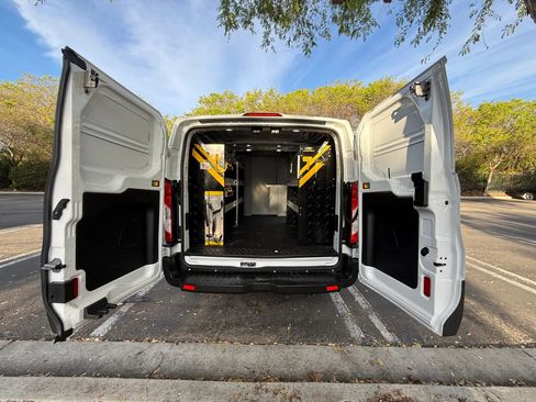 Used 2019 Ford Transit 250 130 Low Roof RWD image 24