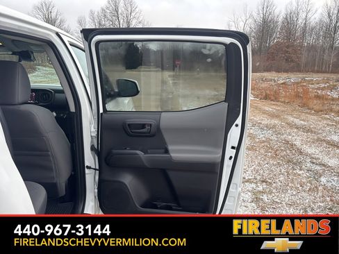 Used 2023 Toyota Tacoma TRD Sport image 32