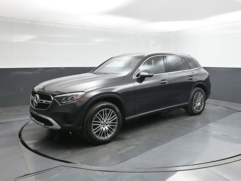 New 2026 Mercedes-Benz GLC 300 image 1