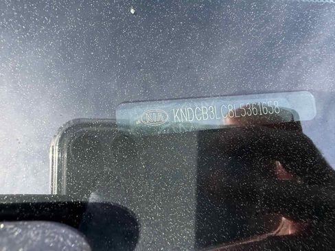 Used 2020 Kia Niro LX image 15