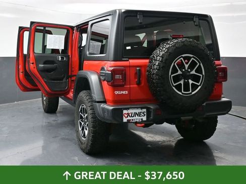 Used 2024 Jeep Wrangler Unlimited Rubicon AWD/4WD image 64