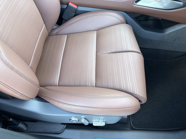 New 2026 Lincoln Nautilus Reserve AWD/4WD image 17
