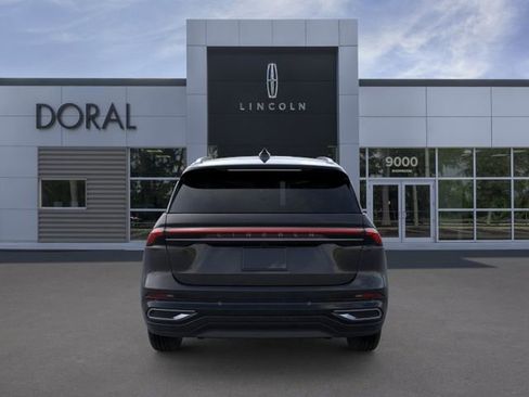 New 2025 Lincoln Nautilus Reserve AWD/4WD image 5