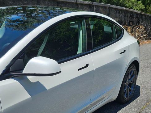 Used 2023 Tesla Model 3 Standard Range RWD image 22