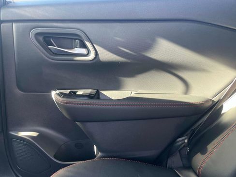 Used 2026 Nissan Rogue SV image 15