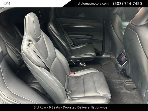 Used 2023 Tesla Model X Plaid image 19