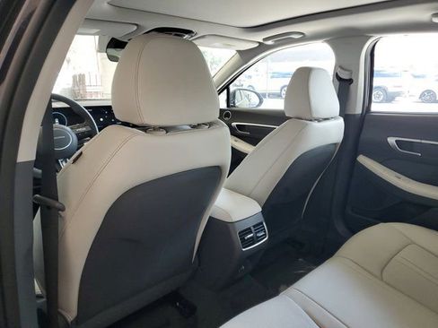 New 2026 Hyundai Sonata Limited FWD image 8
