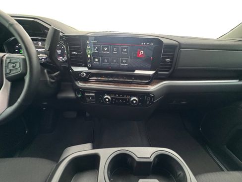 Used 2025 GMC Sierra 1500 Elevation RWD image 12