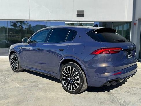 New 2025 Maserati Grecale Modena image 5