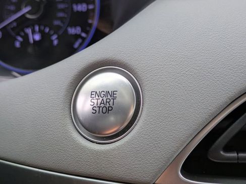 Used 2020 Hyundai Palisade SEL FWD image 33