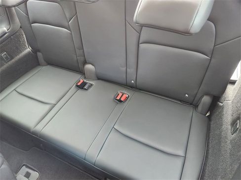 Used 2022 Nissan Pathfinder Platinum w/ Lighting Package (N92) image 32