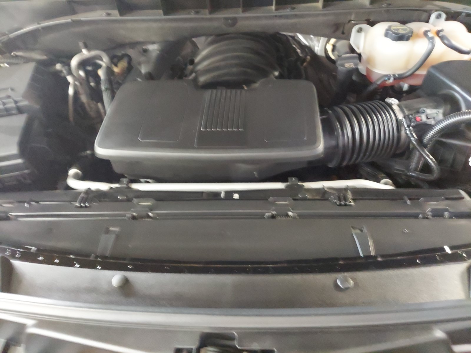 Used 2023 Cadillac Escalade Premium Luxury RWD image 32