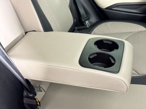 Used 2022 Subaru Forester Limited image 40