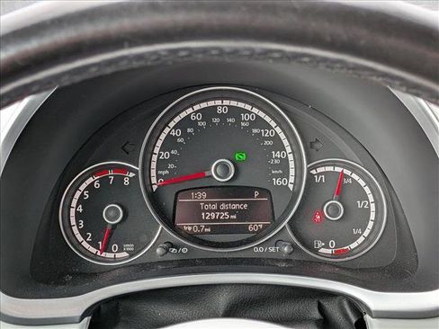 Used 2016 Volkswagen Beetle 1.8T SE image 10